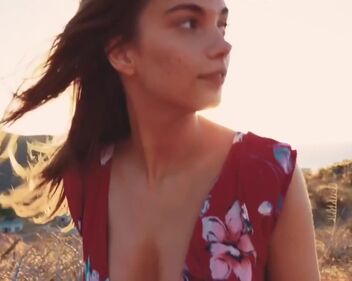 Bob Dylan - Just Like a Woman (1966)