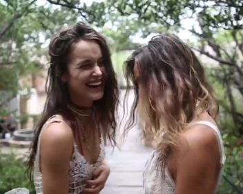 Led Zeppelin - Black Dog (1971)