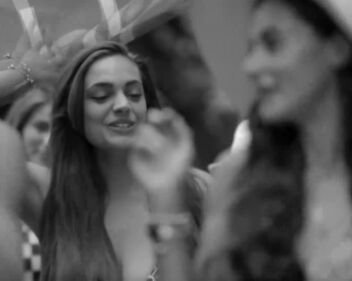 Eric Clapton - Tears In Heaven (1992)