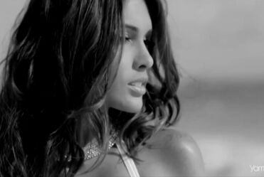 Bad Moon Rising - Creedence Clearwater Revival (1969)