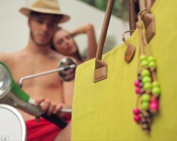 Neil Young - Cortez the Killer (1975)