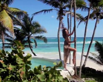 The Beatles - With A Little Help From My Friends (1967)