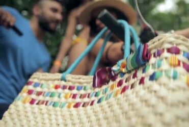 Willie Nelson - Blue Eyes Crying In The Rain (1975)