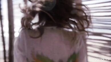 Cream - White Room (1968)