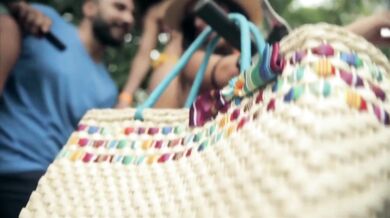 Aerosmith - Walk This Way (1976)