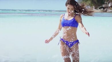 The Crystals - He-s A Rebel - The Crystals (1962)